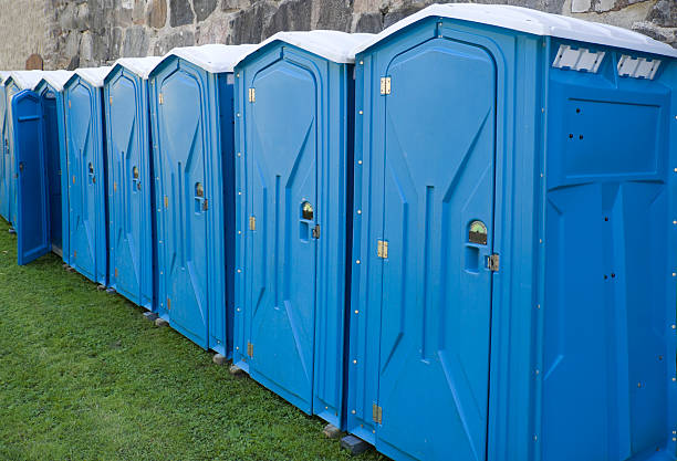 Types of Portable Toilets We Offer in Greenacres, FL